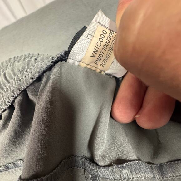 Under Armour Brawler Sweatpants Mens Gray Elastic Waist Wicking Spellout L FLAW - Picture 10 of 16